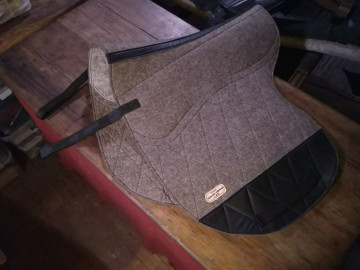 Decken, Gurte & Zubehör